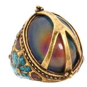 Large lucky brand mood ring